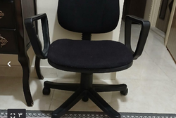 صندلی کار سالم 